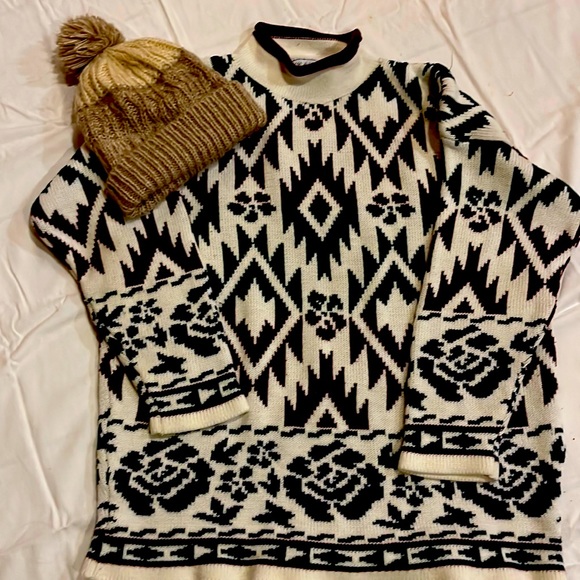 Gorgeous Vintage JC & Lewis New York Aztec & Rose Knit Mock Turtleneck Sweater - Picture 1 of 6